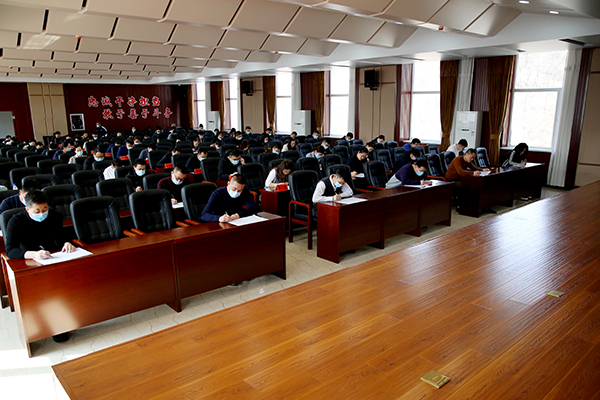 2Y5A9823-1.jpg