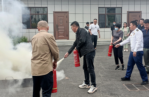 1685349083178676.jpg 7997ae7948a74aeadc8fd7aebb53650.jpg